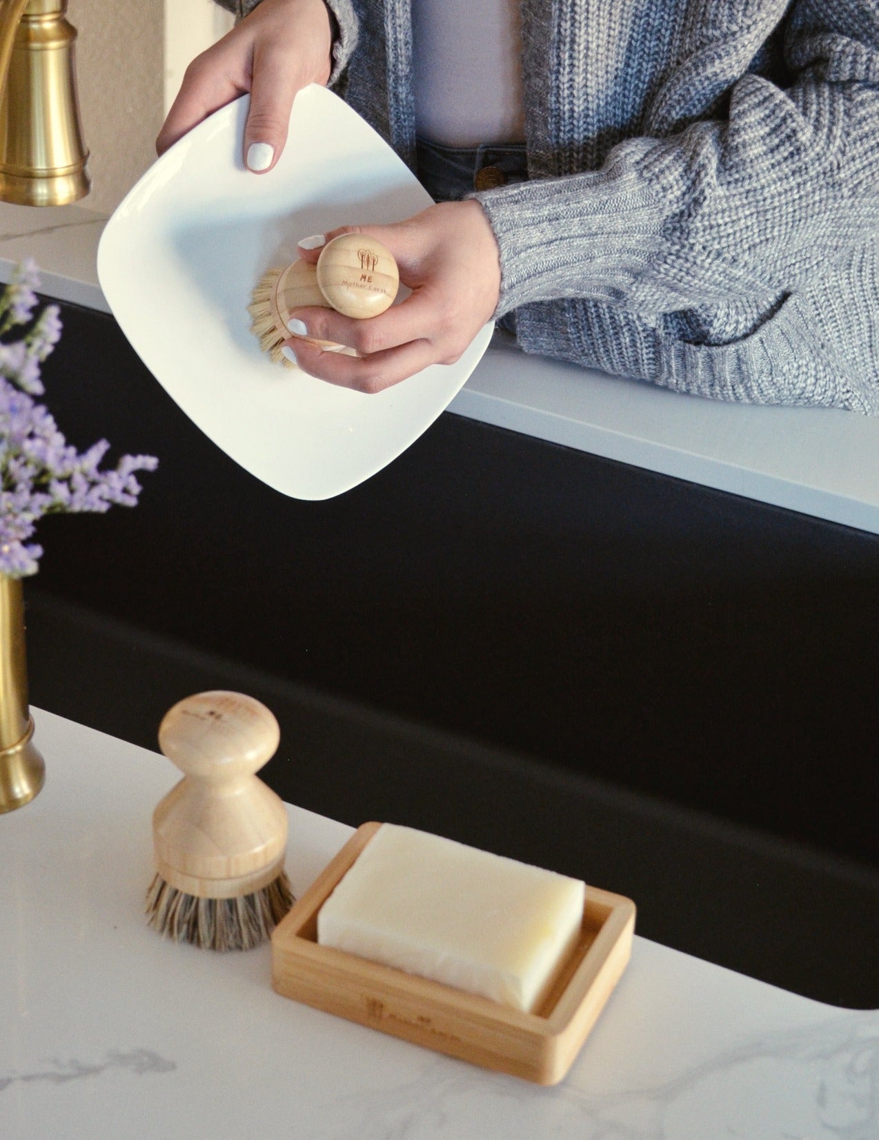 4 Pack Multipurpose Wood + Plant Fiber Cleaning Brushes