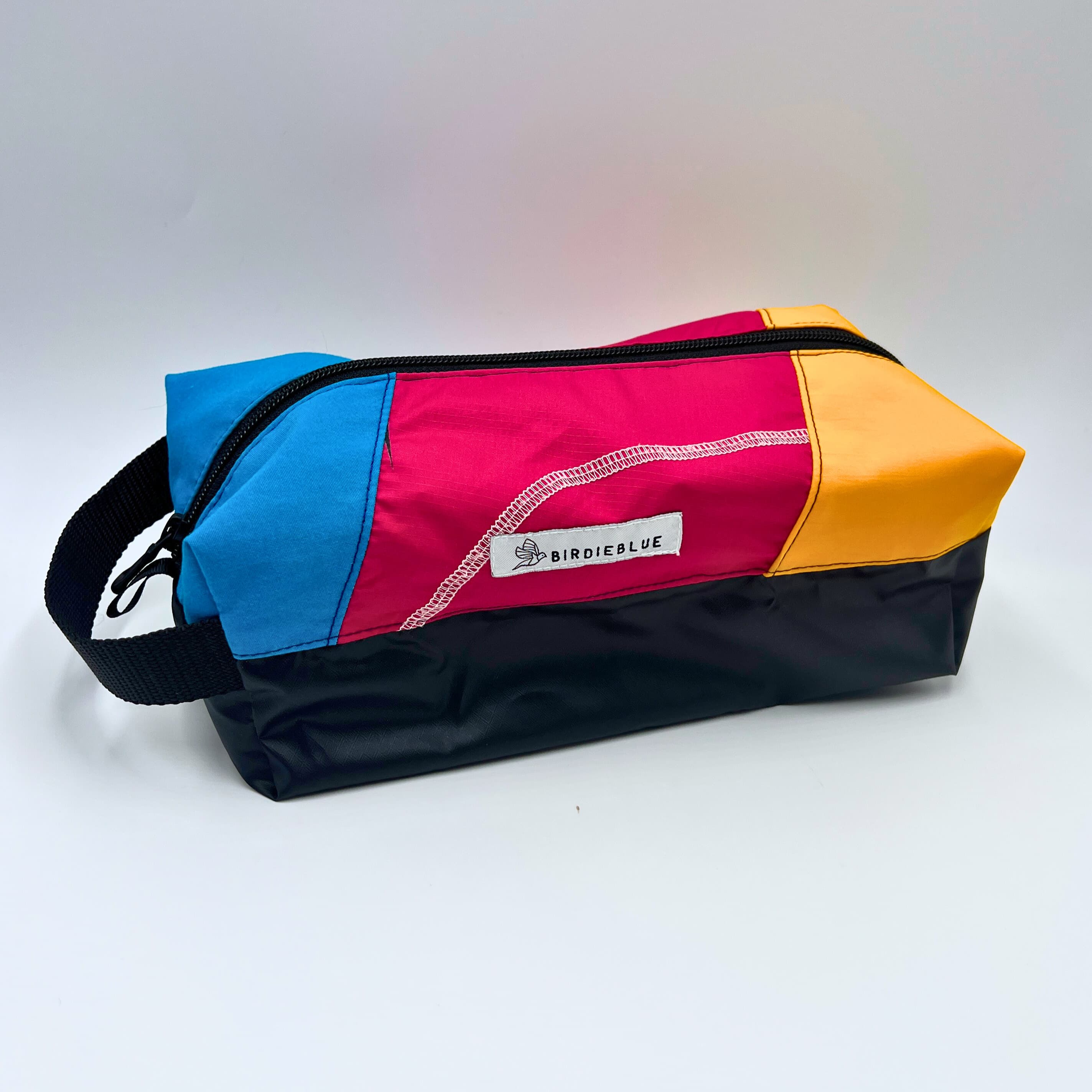 BirdieBlue: The Traveler