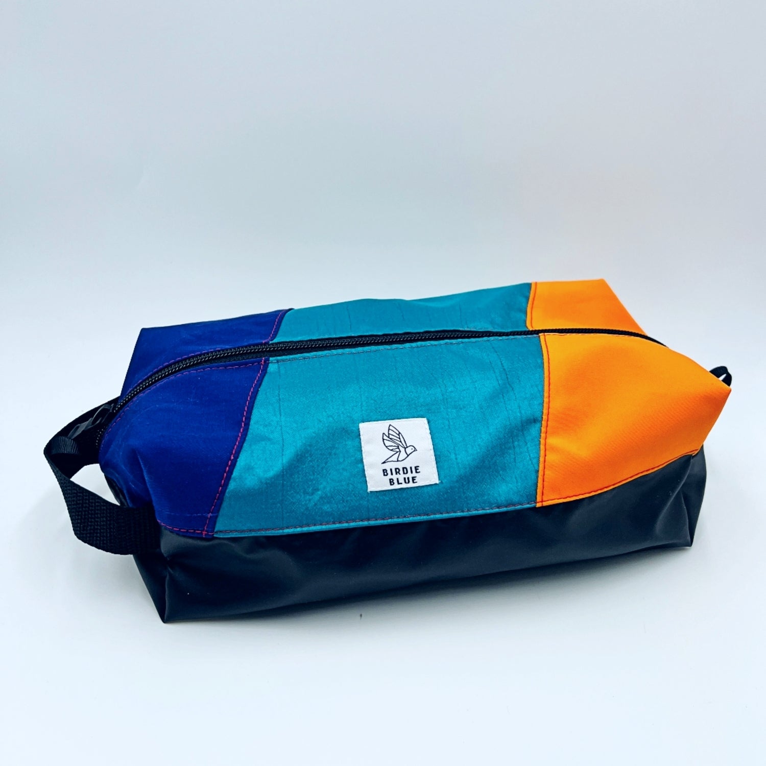 BirdieBlue: The Traveler