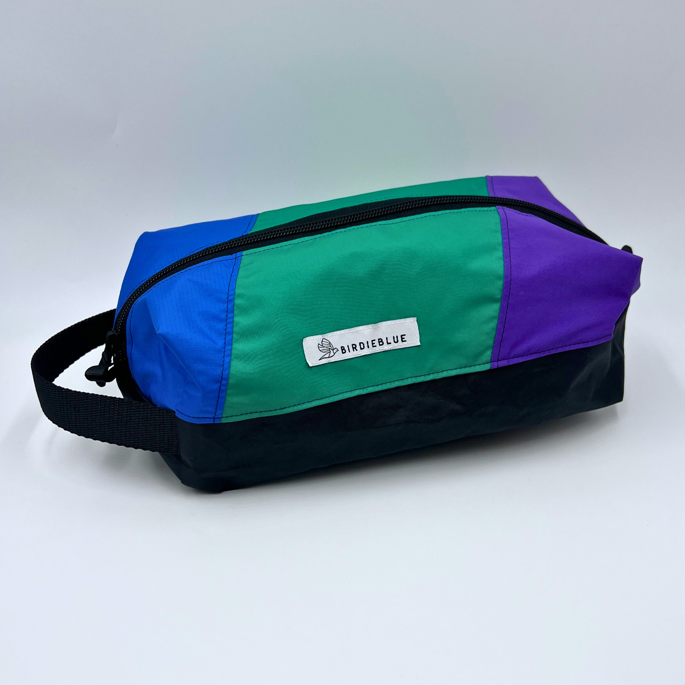 BirdieBlue: The Traveler