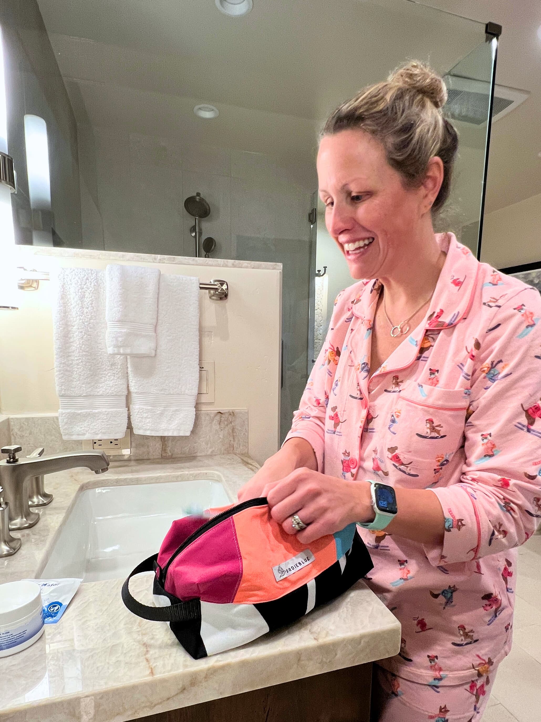 BirdieBlue: The Traveler