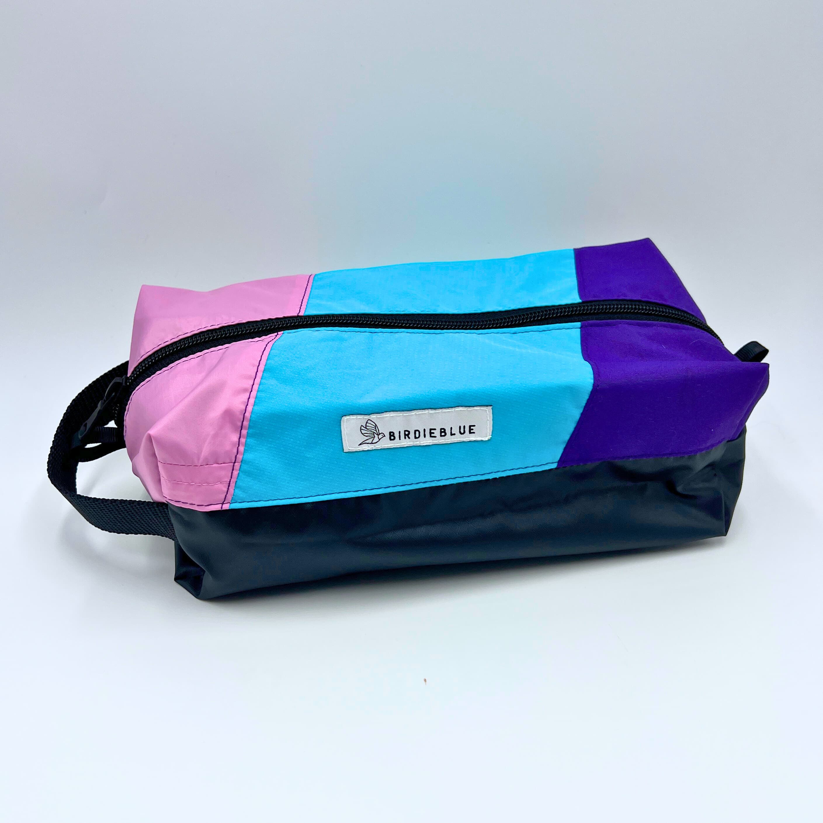 BirdieBlue: The Traveler