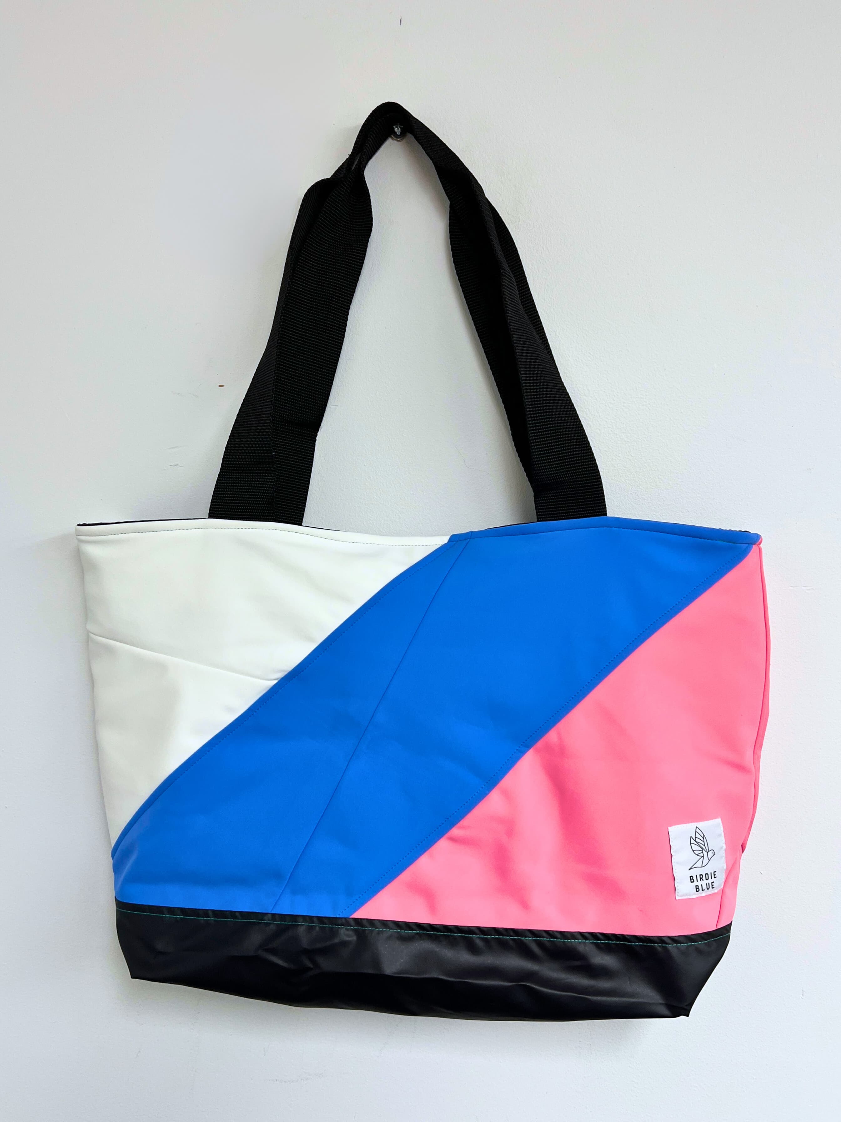 BirdieBlue: The Carry All