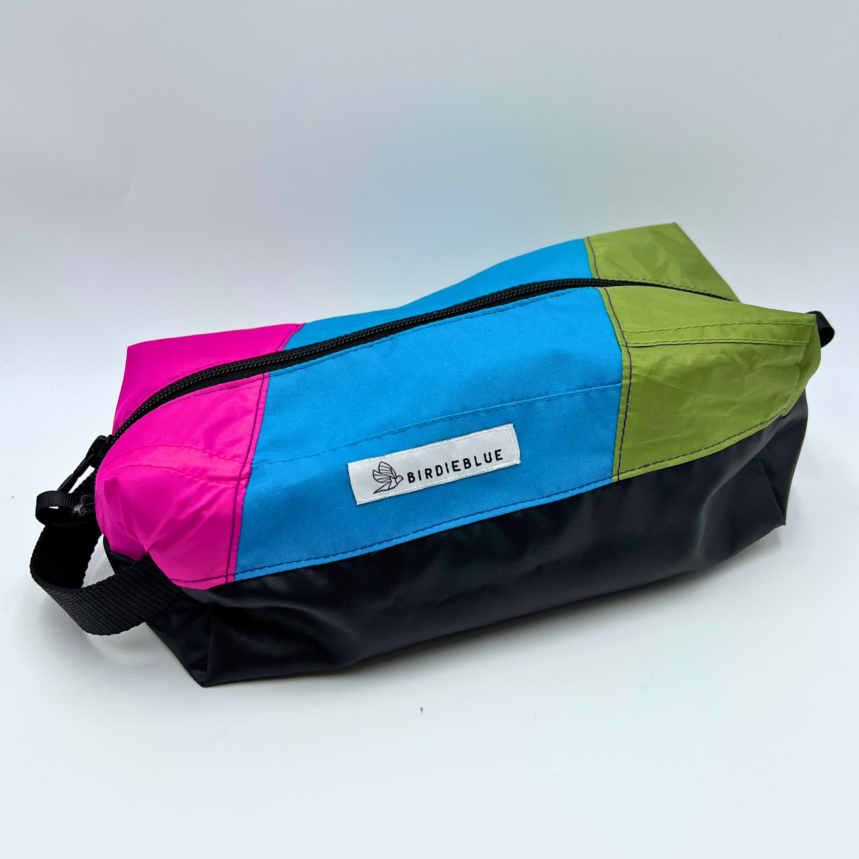 BirdieBlue: The Traveler